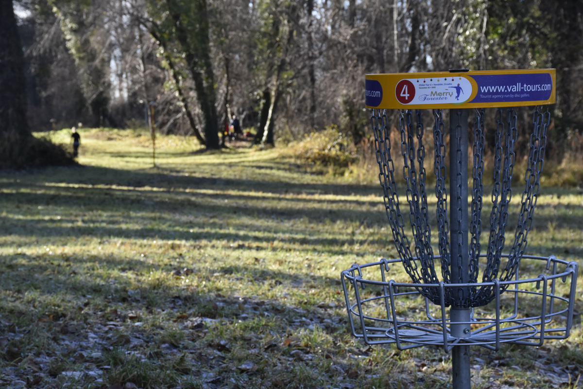 Disc golf